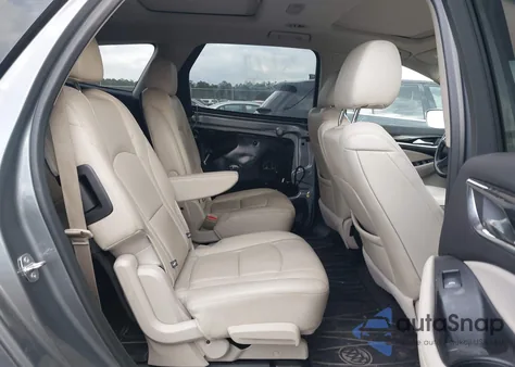 2020 Buick Enclave Essence z USA, uszkodzony, nr VIN 5GAERBKW6LJ297221